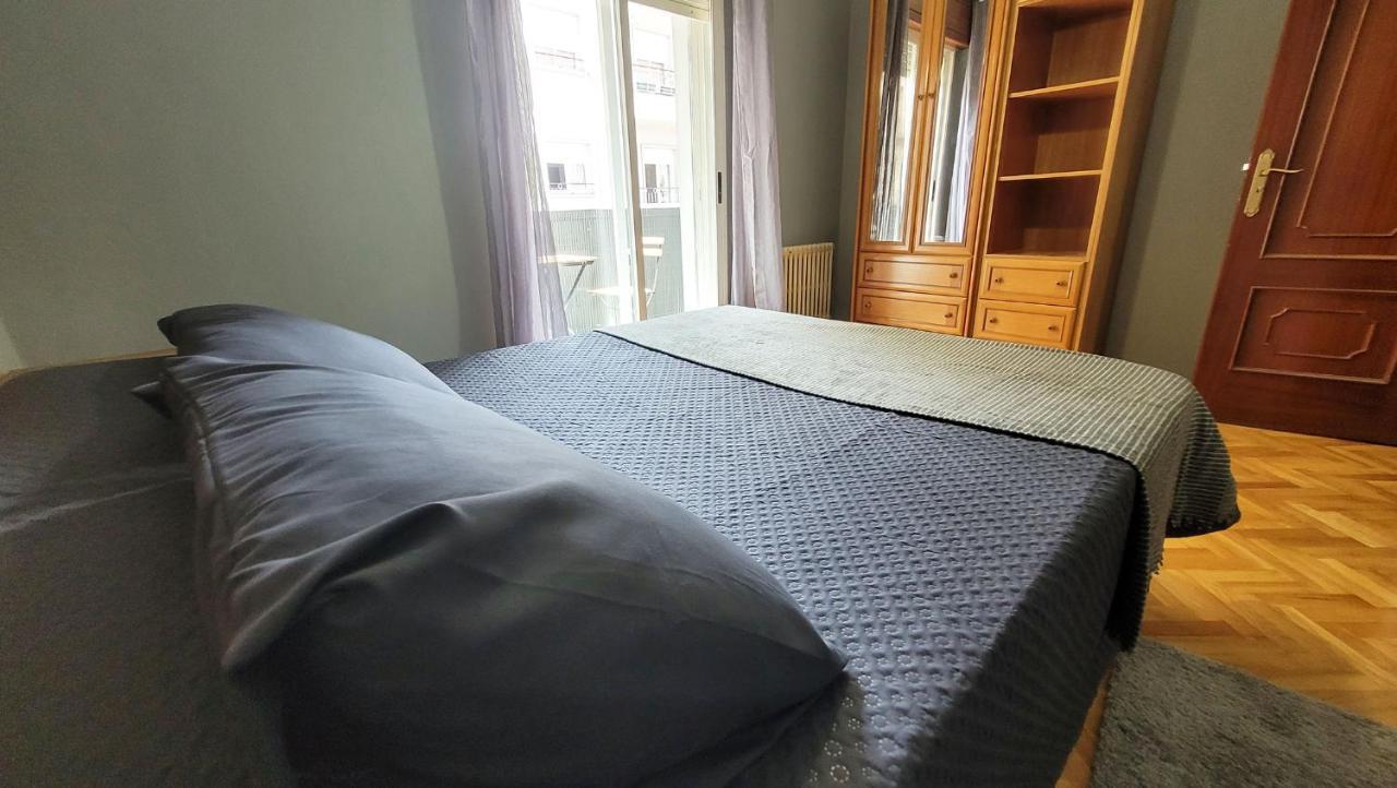 El Hogar De Todos Apartment Ourense Luaran gambar